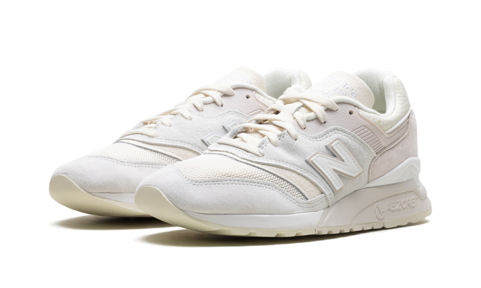997.5 "MiUSA Kith Easter White Marshmallow Angora" U9975HK