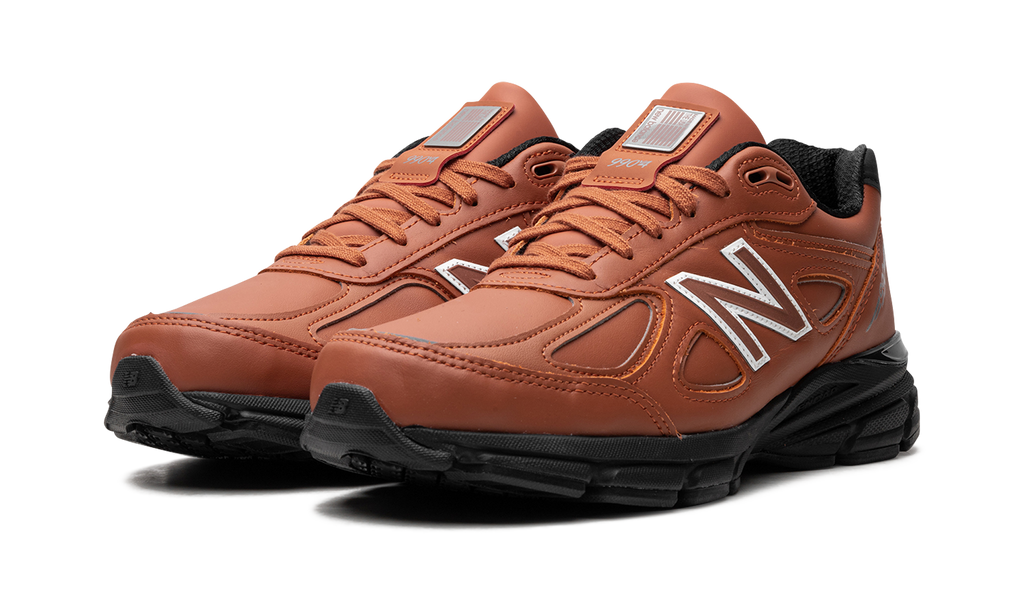 990V4 MADE IN USA "TEDDY SANTIS - MAHOGANY BLACK" U990RB4