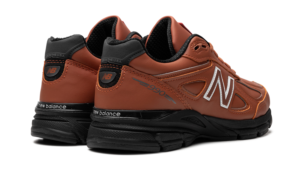 990V4 MADE IN USA "TEDDY SANTIS - MAHOGANY BLACK" U990RB4